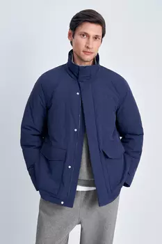 Куртка прямого силуэта с воротником-стойкой