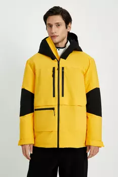 Куртка утепленная из водонепроницаемой ткани