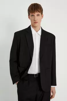 Однобортный пиджак прямого кроя