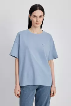 Оверсайз футболка с принтом