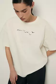 Оверсайз футболка с принтом