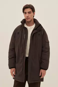 Пальто утепленное с воротником-стойкой