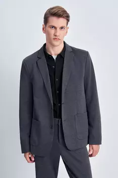 Пиджак прямого кроя