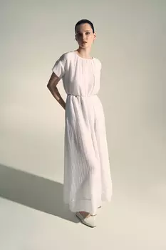 Платье макси с коротким рукавом