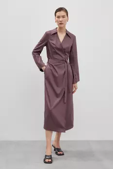 Платье с поясом