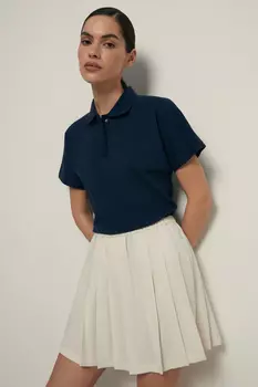 Поло приталенного силуэта с вышивкой