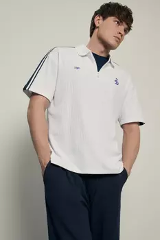 Поло с отделкой из коллаборации с Динамо