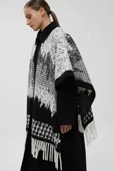 Пончо с принтом