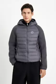 Пуховая куртка свободного кроя