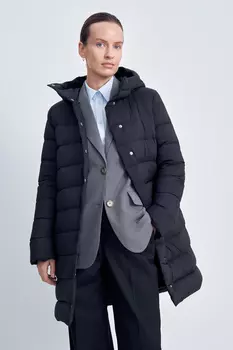 Пуховое пальто с капюшоном