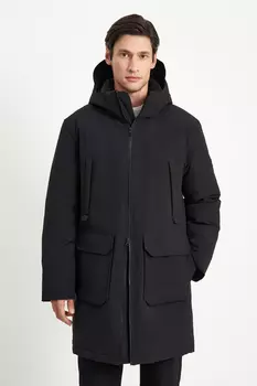 Пуховое пальто с накладными карманами