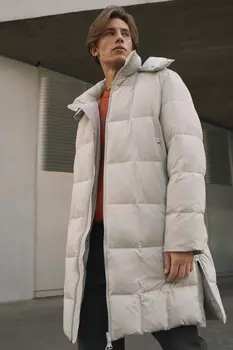 Пуховое пальто с воротником-стойкой