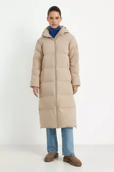 Пуховое пальто со съемным капюшоном