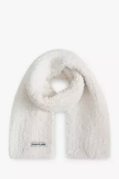 Пушистый шарф