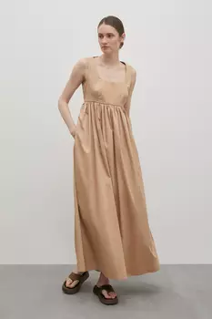 Сарафан с вырезами на спинке