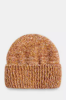 Шапка из шерсти