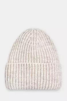 Шапка из шерсти