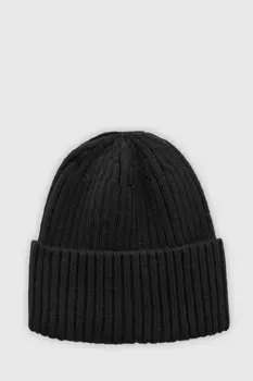 Шапка из шерсти