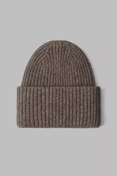 Шапка с шерстью енота