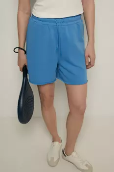 Спортивные шорты на резинке