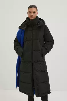 Стеганое пуховое пальто oversize силуэта