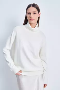 Свитер свободного силуэта с воротником-стойкой