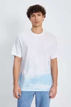 Свободная футболка с принтом