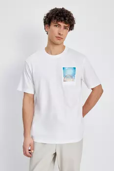 Свободная футболка с принтом