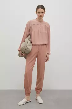 Укороченные брюки свободного силуэта