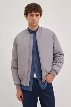 Утепленная куртка-бомбер