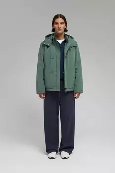 Утепленная куртка с капюшоном