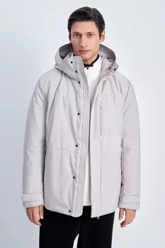 Утепленная куртка с капюшоном