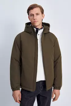 Утепленная куртка с манжетами