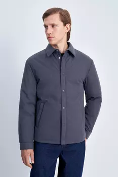 Утепленная куртка с отложным воротником