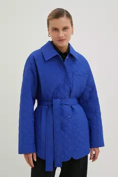 Утепленная куртка с поясом