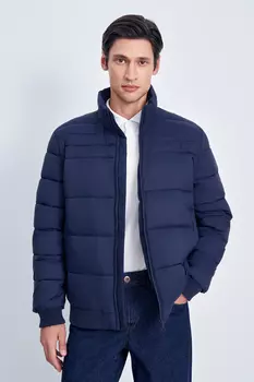 Утепленная куртка с воротником-стойкой