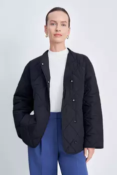 Утепленная куртка с воротником-стойкой