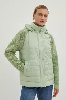 Утепленная куртка с вязаными рукавами