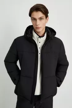 Утепленная куртка со съемным капюшоном