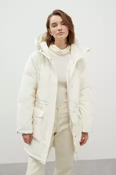 Утепленная парка с капюшоном