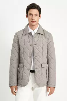 Утепленная стеганая куртка с отложным воротником