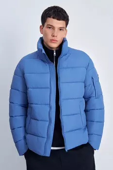 Утепленная стеганая куртка со съемным капюшоном