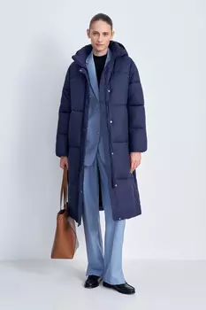 Утепленное пальто прямого кроя