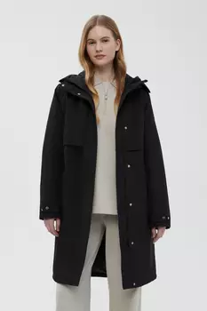 Утепленное пальто с капюшоном