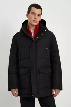 Утепленное полупальто с накладными карманами и капюшоном