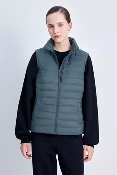 Утепленный жилет из утиного пуха