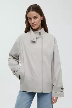 Ветровка с ассиметричной застежкой