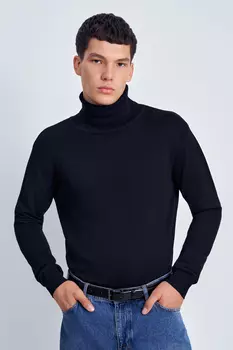 Водолазка прямого силуэта