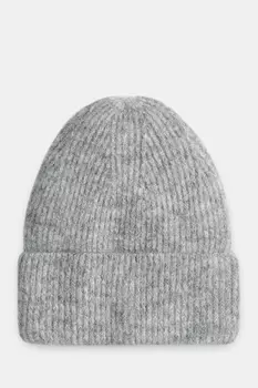 Вязаная шапка