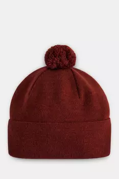 Вязаная шапка с помпоном